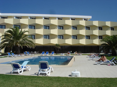 Hotel Caravelas