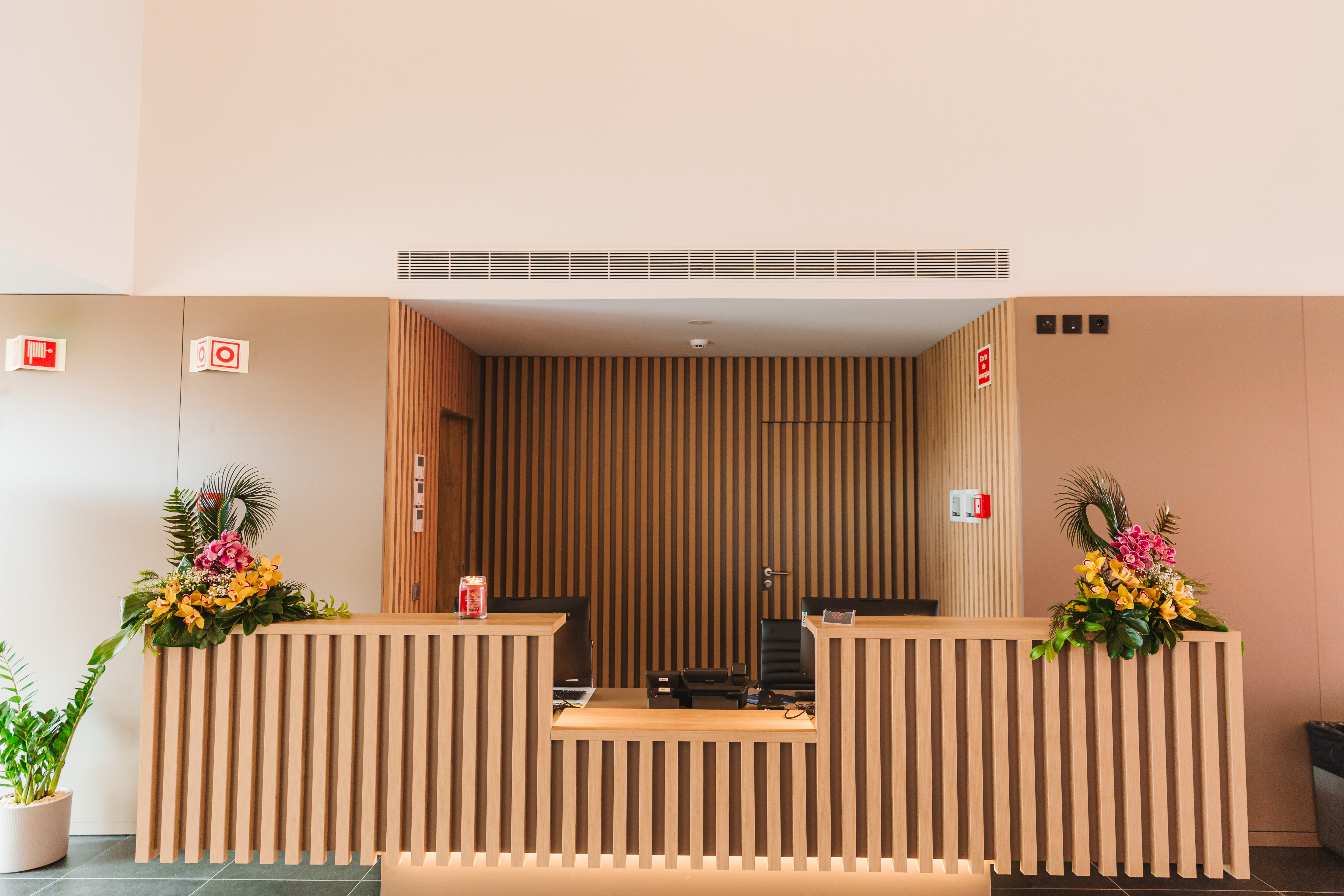 Image of front desk