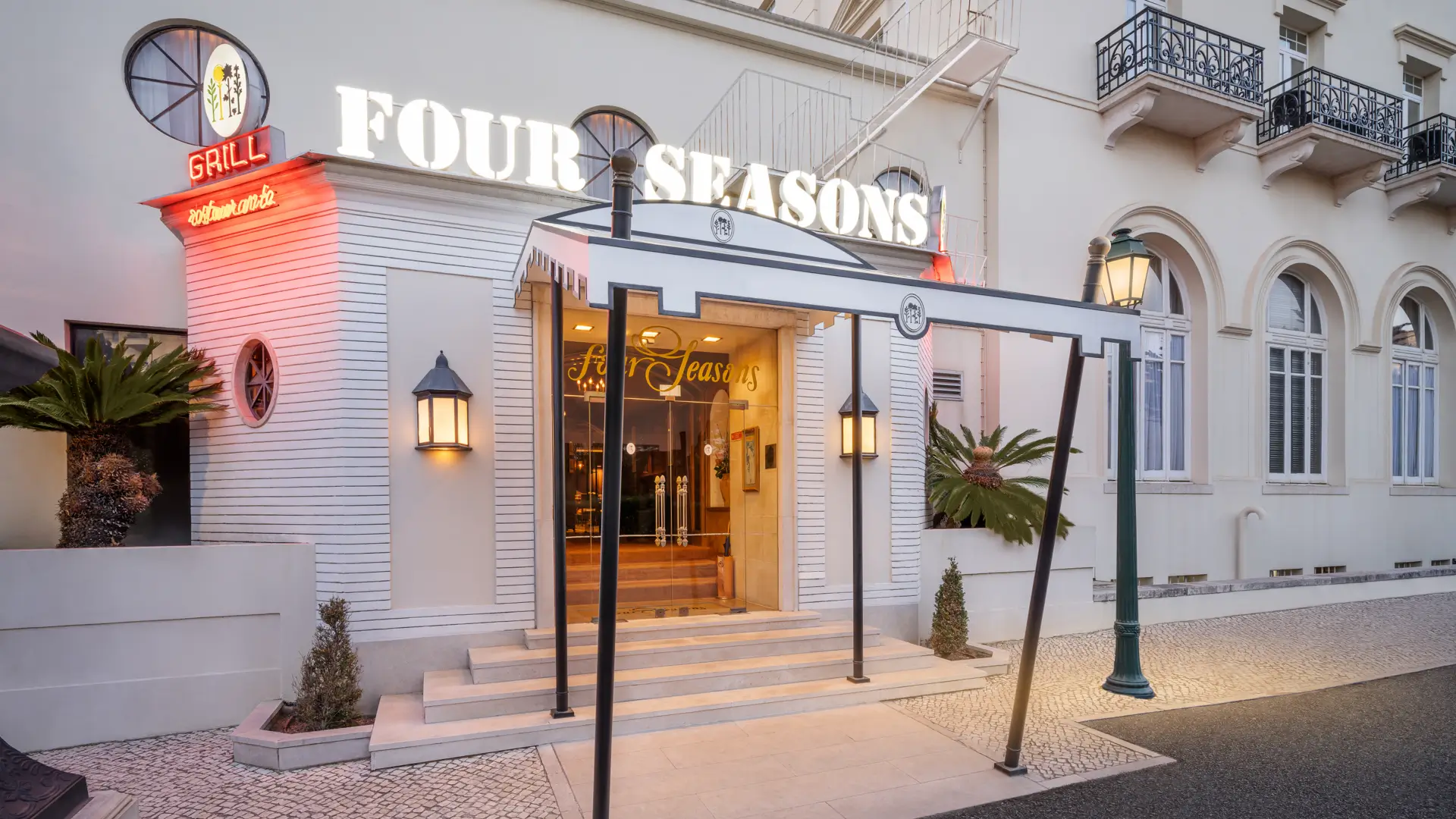 Image of restaurant